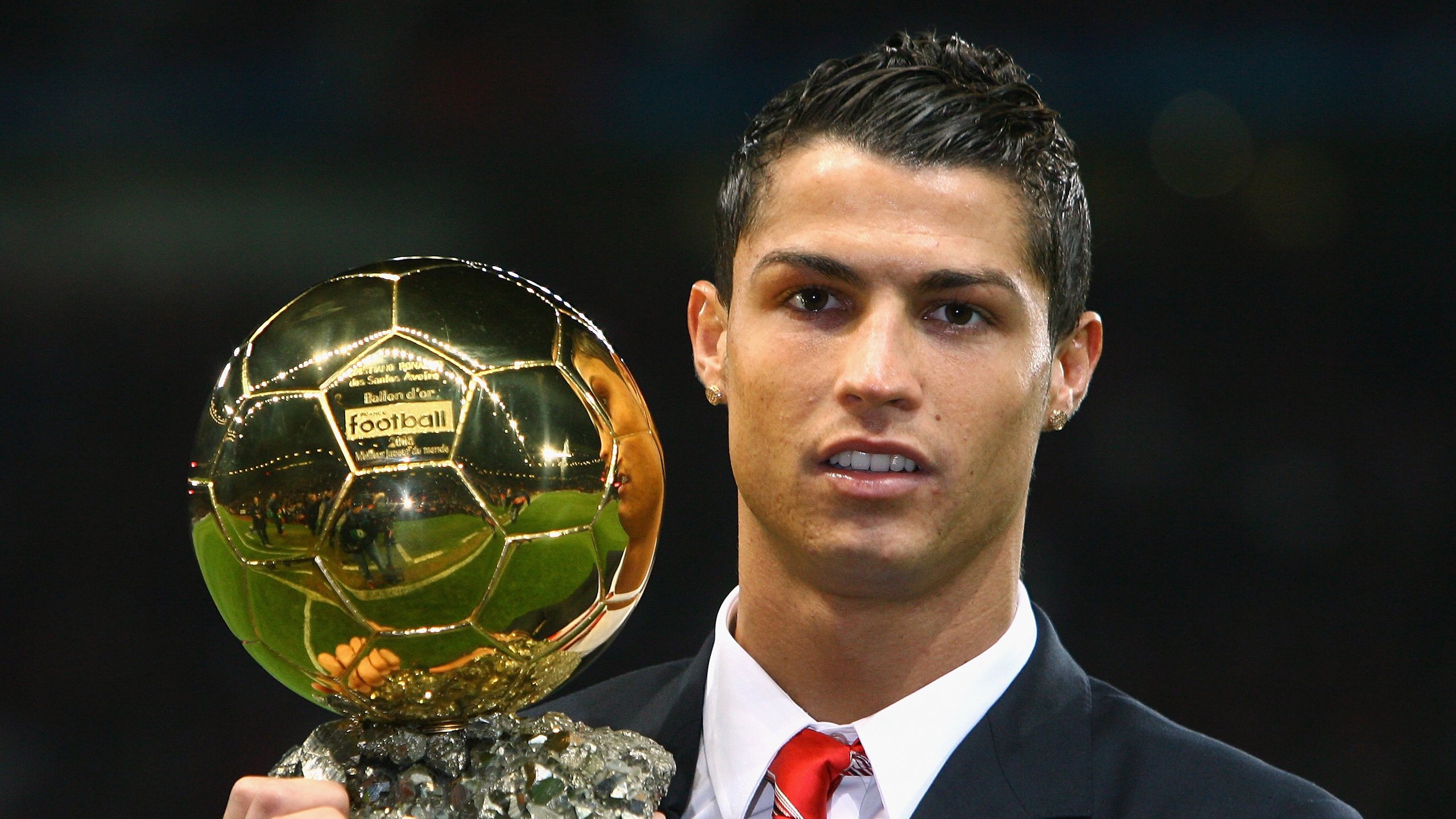 “青春逐梦”体育公益跑在青海拉开帷幕，推动全民健身新高潮