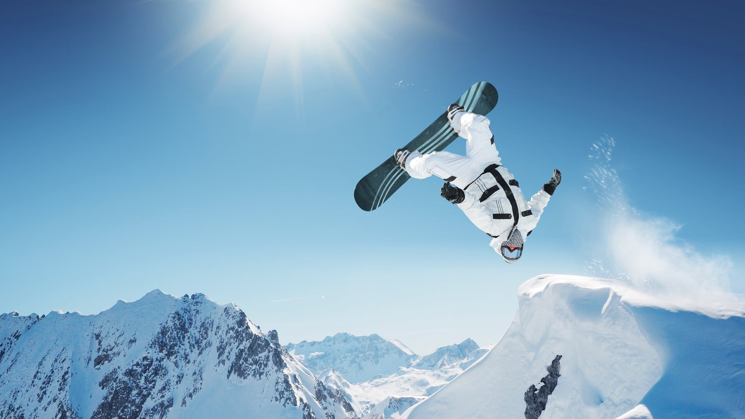 开云体育-队长奉献绝杀，带领球队杀进八强，队长 足球